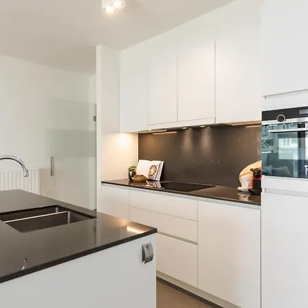 Huswell - Lovely With Terrace And Sea View Appartamento Ostenda